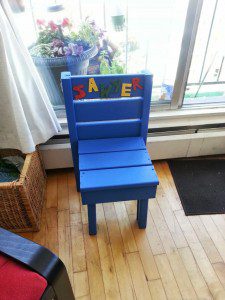 Chaise enfant bleue