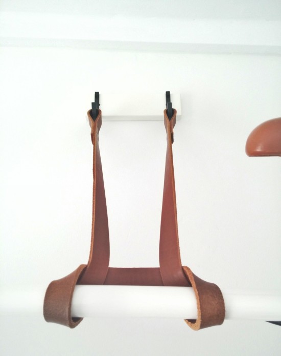 Set the rope to go around the bike frame like this, and make some loops on both ends.