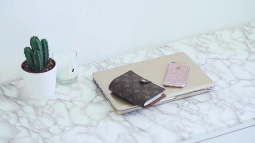 Bureau ikea marbre diy