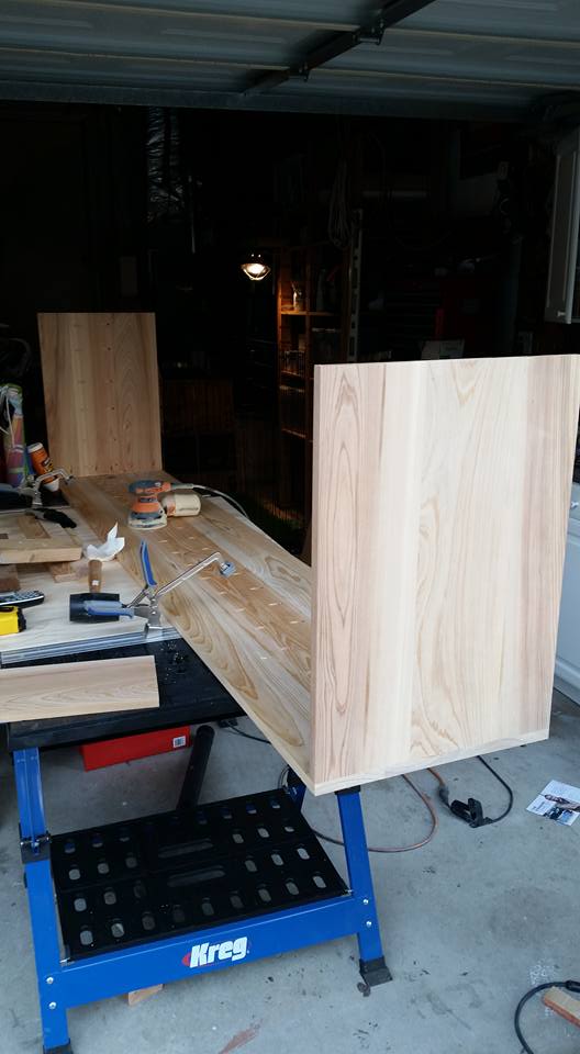 Attach the sides to the planks