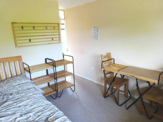 Bodo bedroom set