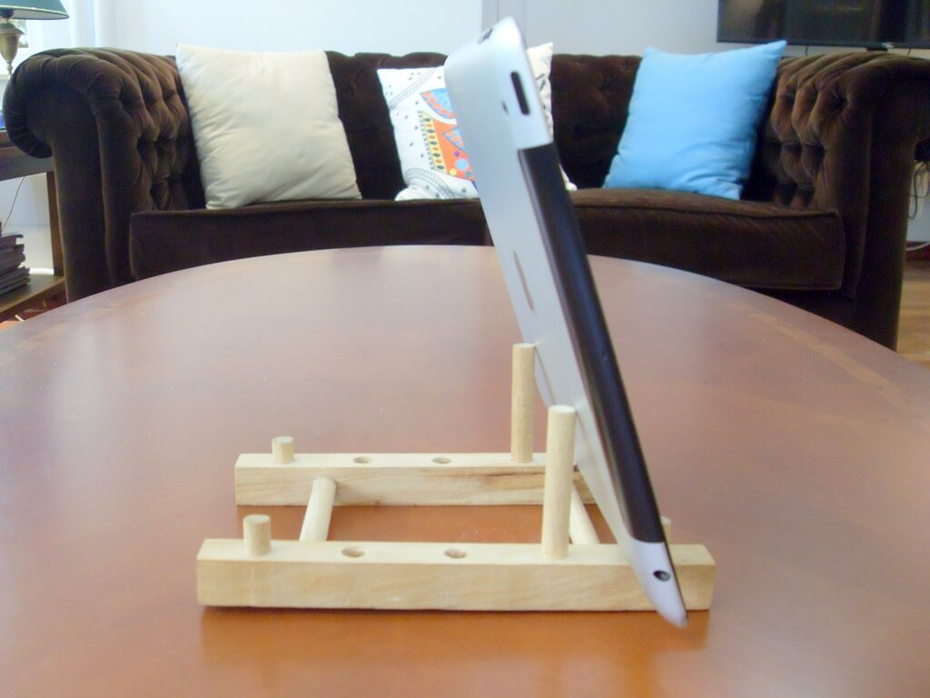 ikea-ostbit-ipad-stand-wood-1