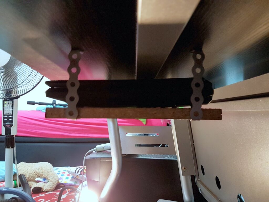 $15 Underdesk laptop shelf mount