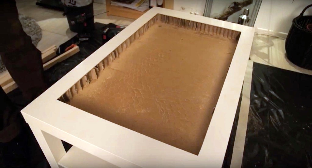 Transform an IKEA table into an Infinity Mirror Coffee Table