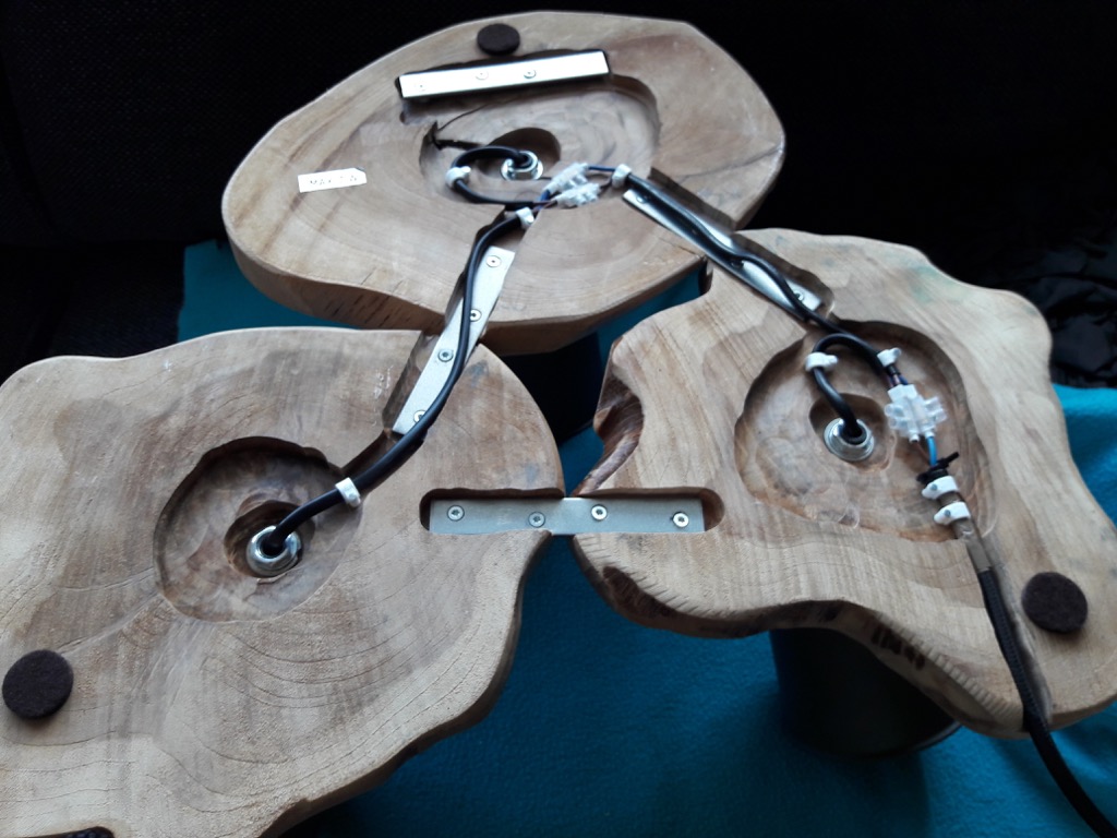 Wood and Steel HEKTAR wall lamp