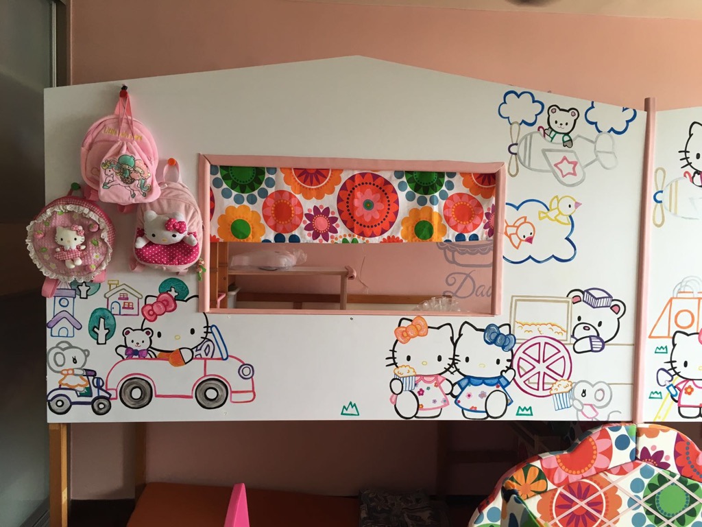 DIY Hello Kitty Bed and Playland - stairs
