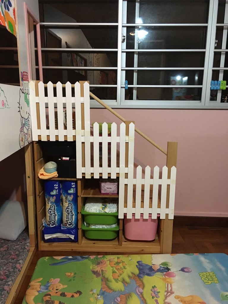 DIY Hello Kitty Bed and Playland - stairs